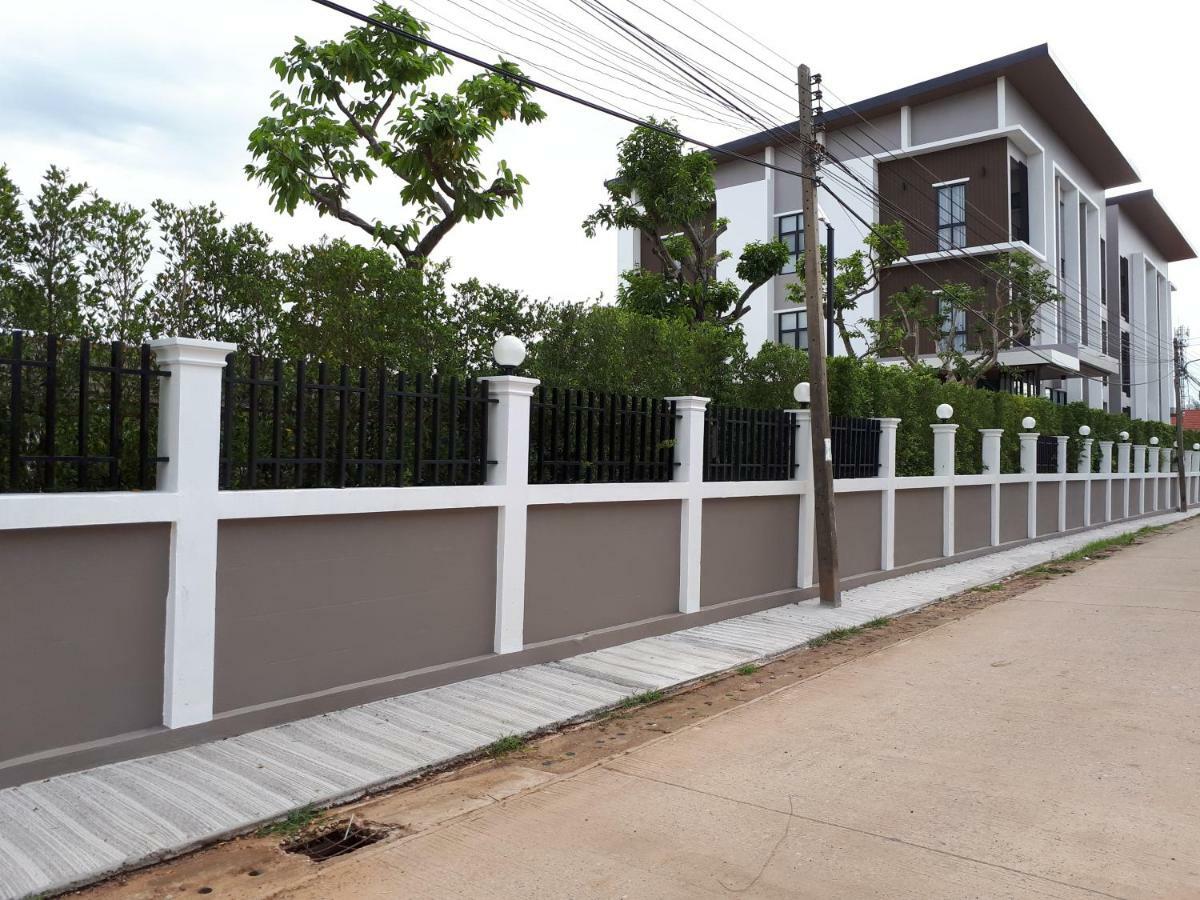 Baan Lita Phimai Exterior foto